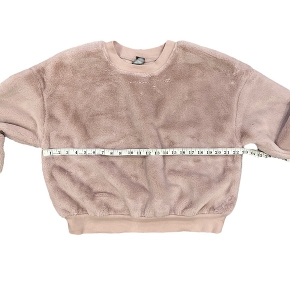 Wild Fable Faux Fur Sweater Size Large Pre-Owned - Picture 4 of 8